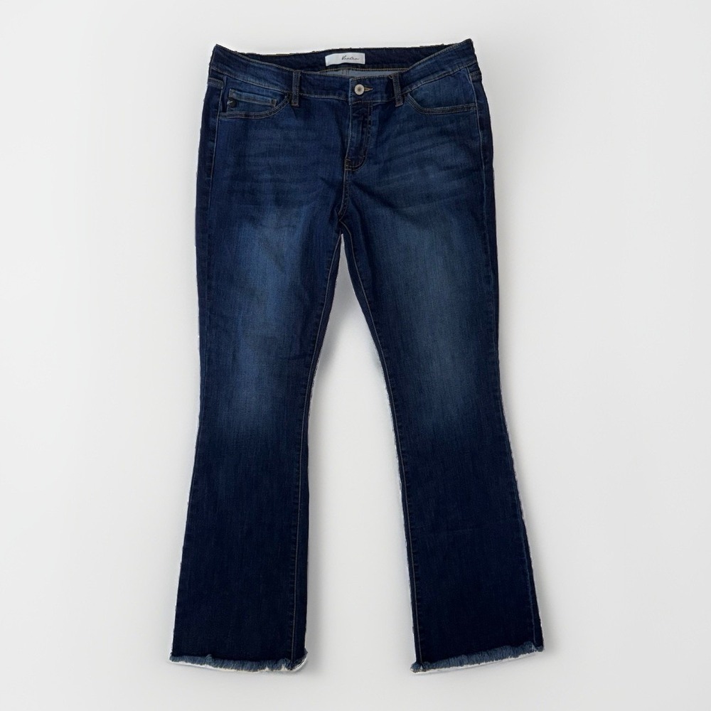 Kancan 15/31 Mid Rise Flare Jeans Frayed Hem Dark Wash Stretch Denim